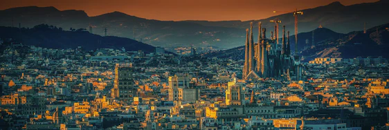 Winter in Barcelona: 4 Tage im zentralen top 4*Hotel inkl. Flüge ab 134€