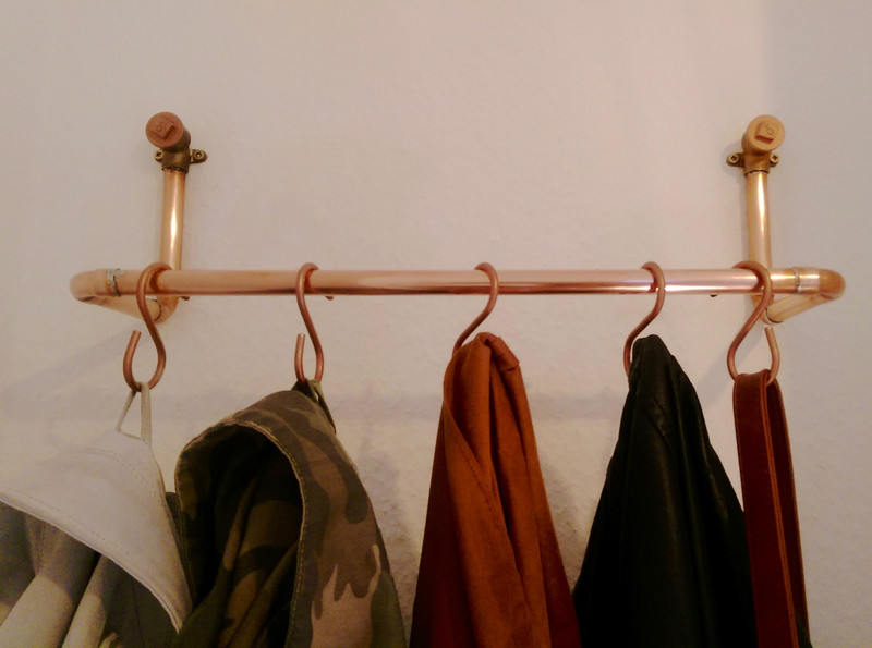 DIY: Kleiderstange aus Kupferrohren