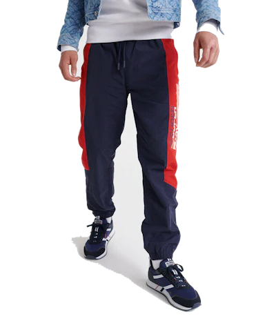 Superdry Herren Trainingshose für 36€ – marineblau und schwarz